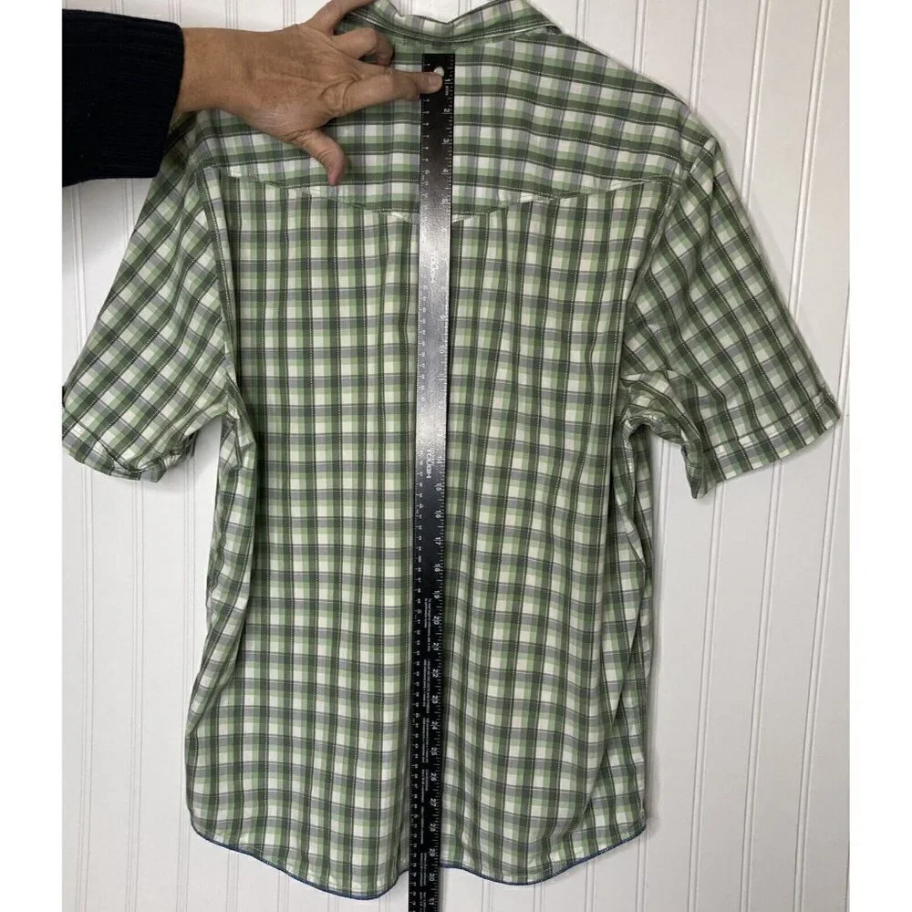 Tommy Bahama Island Crafted Men’s Large Green Plaid Short Sleeve Button Up Shirt
